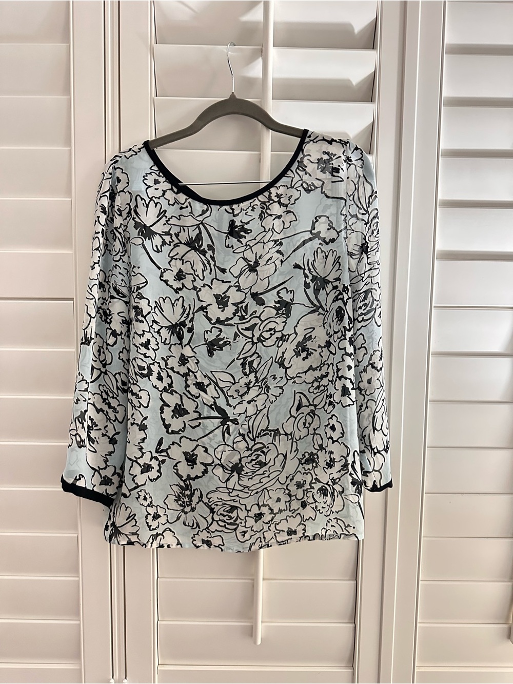 LOFT Light Blue Floral Scoop-Neck Blouse with Black Trim
